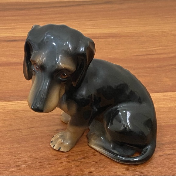 Vintage ERPHILA Germany Dachshund Porcelain 4” Collectible Dog Figurine - Picture 3 of 14